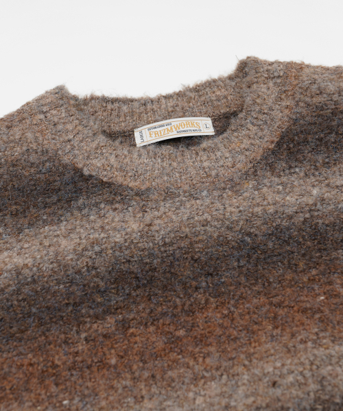 FRIZMWORKS(フリズムワークス)の「GRADATION BOUCLE KNIT _ BROWN(ニット/セーター・メンズ・その他・SMALL/MEDIUM/LARGE/X-LARGE)」の3枚目の写真