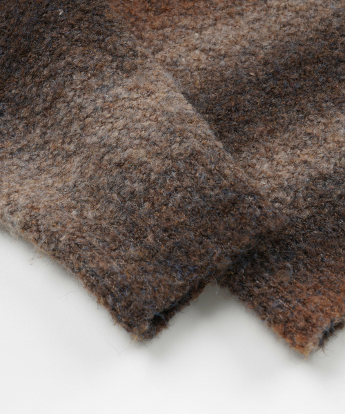 FRIZMWORKS(フリズムワークス)の「GRADATION BOUCLE KNIT _ BROWN(ニット/セーター・メンズ・その他・SMALL/MEDIUM/LARGE/X-LARGE)」の4枚目の写真
