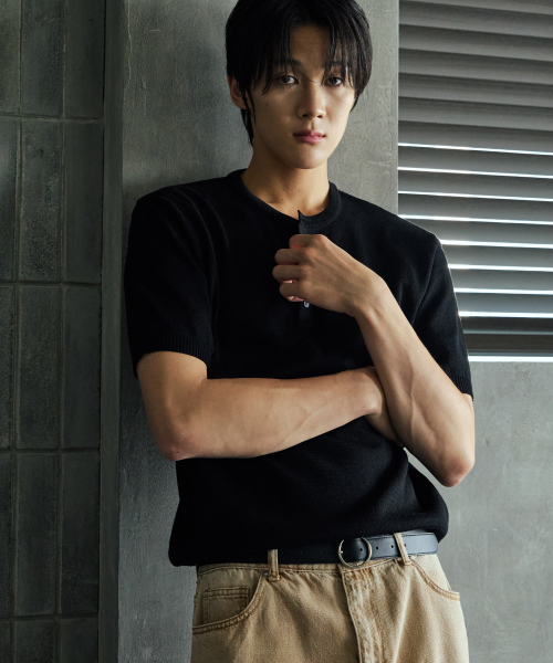 NODU（ノードユー）の「プレーンヘンリーネック半袖ニット[黒]（ニット/セーター・メンズ・その他・MEDIUM/LARGE）」の5枚目の写真