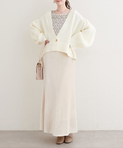 natural couture（ナチュラルクチュール）の「ざっくり編みカーディガン（カーディガン/ボレロ・レディース・イエロー/オフホワイト/グレイッシュベージュ・FREE）」の6枚目の写真