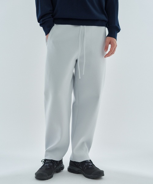 ESTNATION(エストネーション)の「ESTNATION / ミラノリブ ワイドテーパードパンツ<ECOPET>(スウェットパンツ・メンズ・ブラック/ライトグレー/ネイビー・MEDIUM/LARGE)」の1枚目の写真
