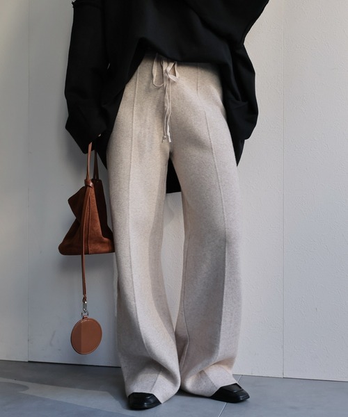 ap retro(アプレトロ)の「ニットラフパンツ(その他パンツ・レディース・ブラック/ブラウン/ベージュ/チャコール・FREE)」の4枚目の写真