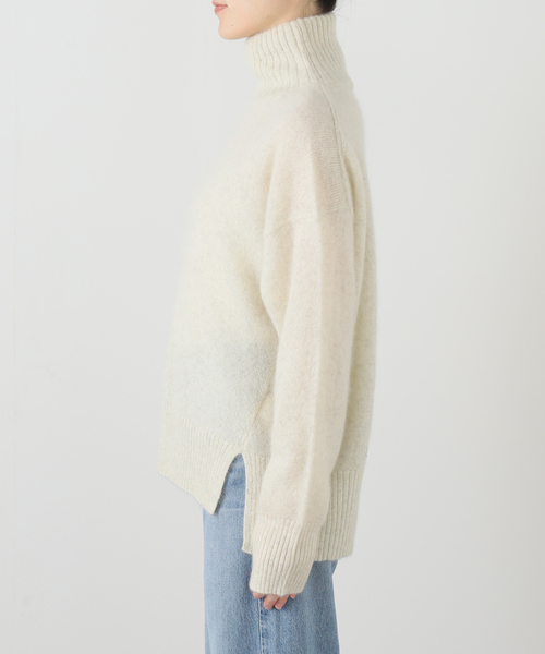 La TOTALITE（ラトータリテ）の「《WEB限定》TICCA/ティッカ ヤクタートルネックプルオーバー（ニット/セーター・レディース・アイボリー/ブルー/ブラウン・FREE）」の10枚目の写真