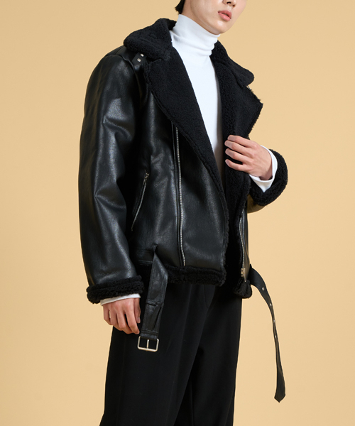 KOLEAT（コレット）の「(男女共用) ベルト取り外し可能 オーバーサイズ ムートンジャケット [All_Black]（ムートンコート・メンズ・その他・LARGE/X-LARGE）」の3枚目の写真