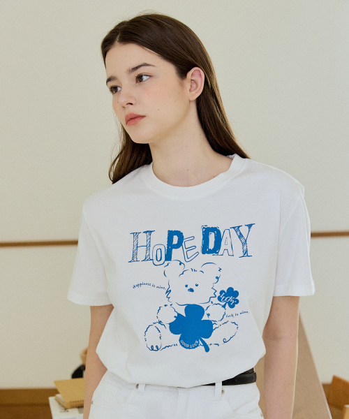 YUPPE(ヨッペ)の「HAPPY BEAR T-SHIRT_IVORY(Tシャツ/カットソー・レディース・その他・FREE)」の3枚目の写真