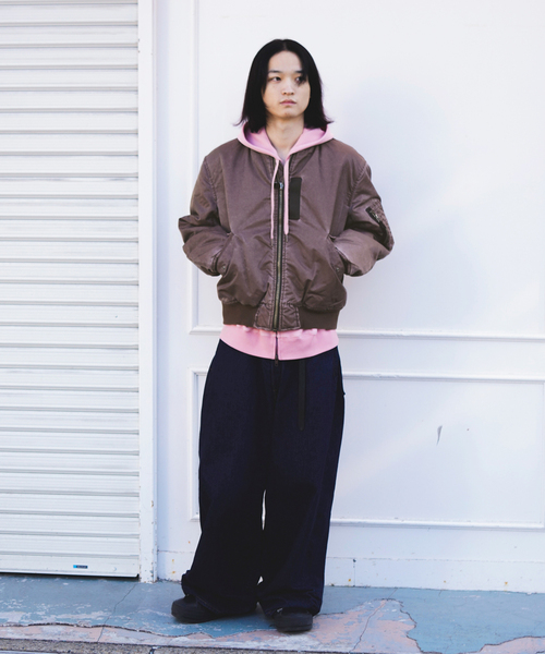 JOINT WORKS(ジョイントワークス)の「フェードナイロン パッファー MA-1 / Faded Nylon Puffer MA-1(MA-1・メンズ・ブラウン/ブラック・MEDIUM/LARGE)」の13枚目の写真