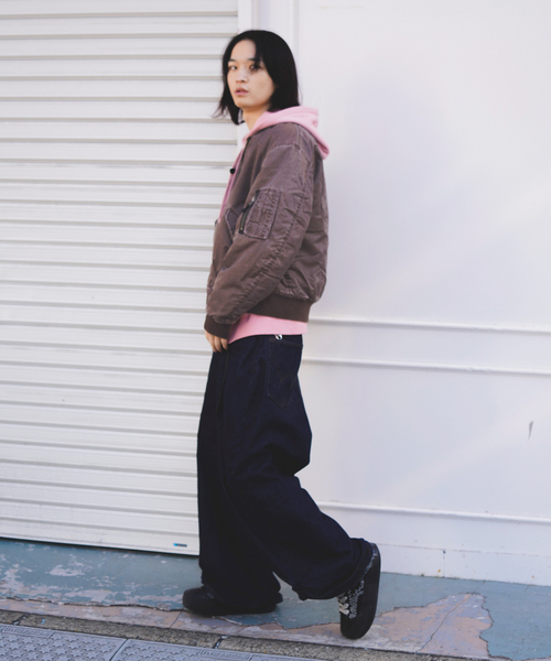 JOINT WORKS(ジョイントワークス)の「フェードナイロン パッファー MA-1 / Faded Nylon Puffer MA-1(MA-1・メンズ・ブラウン/ブラック・MEDIUM/LARGE)」の14枚目の写真