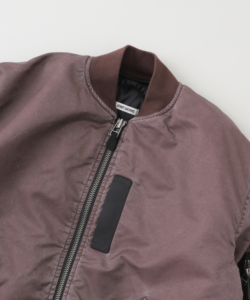 JOINT WORKS(ジョイントワークス)の「フェードナイロン パッファー MA-1 / Faded Nylon Puffer MA-1(MA-1・メンズ・ブラウン/ブラック・MEDIUM/LARGE)」の21枚目の写真