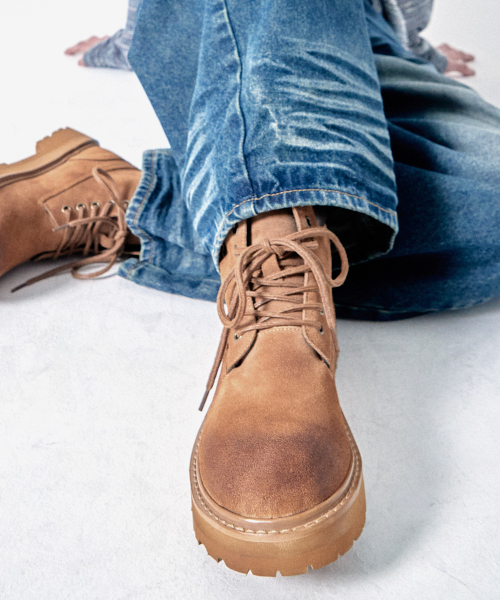 WETHEROAD（ウィーザロード）の「WTRD5116-1 Cameroon Suede 7 Hole Walker Camel Washing [230~290MM]（ブーツ・メンズ・その他・28cm/29cm/23cm/24cm/26cm/27cm/25cm）」の2枚目の写真