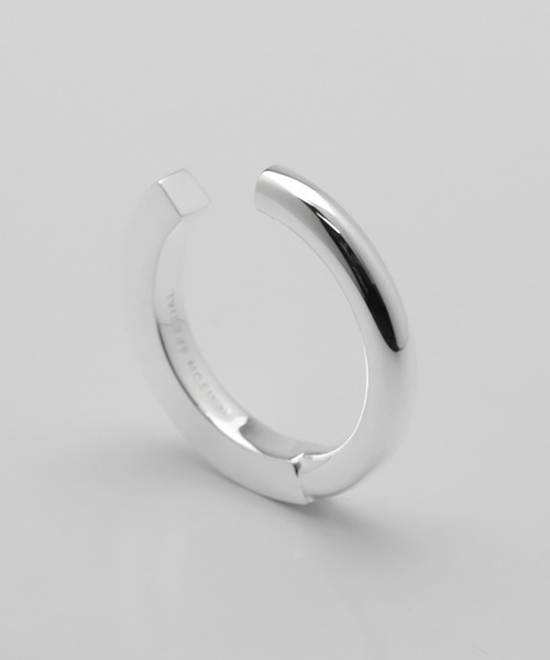 MAISON SPECIAL(メゾンスペシャル)の「《UNISEX》【Made In YAMANASHI Jewelry】〇□ Ring/山梨産〇□リング【MAISON SPECIAL/メゾンスペシャル】(リング・メンズ・シルバー・FREE)」の2枚目の写真