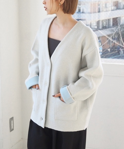 tiptop（ティップトップ）の「Wフェイス配色Vネックカーディガン（カーディガン/ボレロ・レディース・アイボリー/グレー/チャコールグレー/ピンク・FREE）」の7枚目の写真