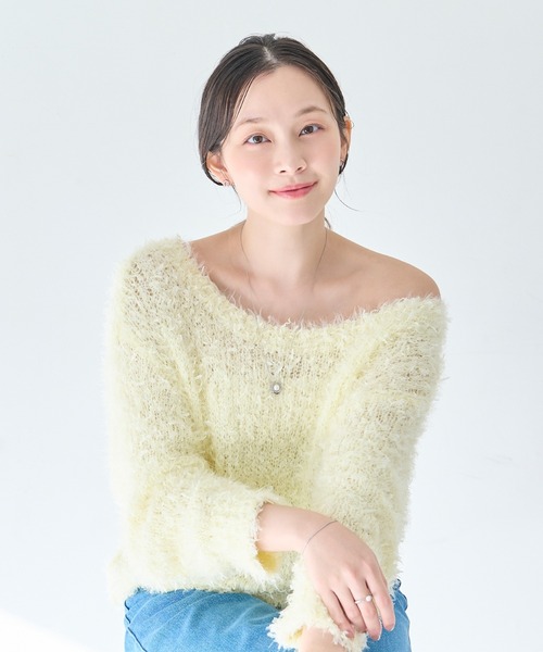 Phoebe(フィービィー)の「【金属アレルギー対応】メタリックパールホースシューネックレス ステンレス/馬蹄/バテイ/ホースシュー/蹄鉄/ラッキーモチーフ/ギフト/プレゼント/大ぶり(ネックレス・レディース・イエローゴールド/シルバー・FREE)」の14枚目の写真