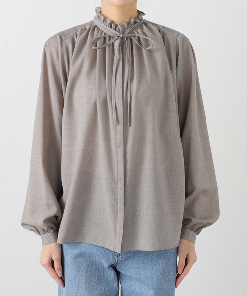 IENA（イエナ）の「《追加》TWフリルネックブラウス（シャツ/ブラウス・レディース・ベージュ/チャコールグレー・FREE）」の22枚目の写真
