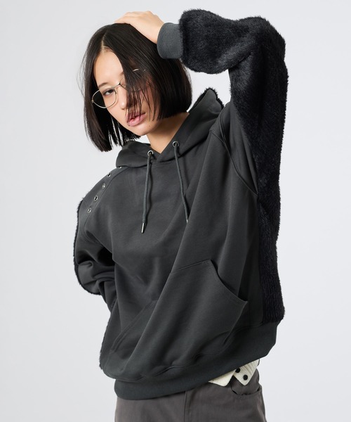 FTW（エフティダブリュー）の「KNIT DOCKING EYELET HOODIE（パーカー・レディース・チャコールグレー/ブラック・LARGE/MEDIUM/SMALL）」の16枚目の写真
