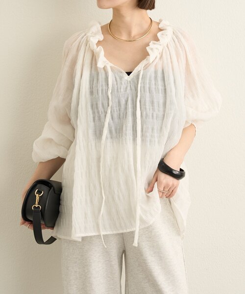 Omekashi（オメカシ）の「オフショルブラウス（シャツ/ブラウス・レディース・オフホワイト/ブラック・FREE）」の2枚目の写真