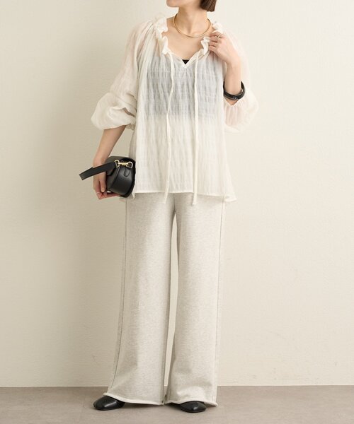 Omekashi（オメカシ）の「オフショルブラウス（シャツ/ブラウス・レディース・オフホワイト/ブラック・FREE）」の9枚目の写真