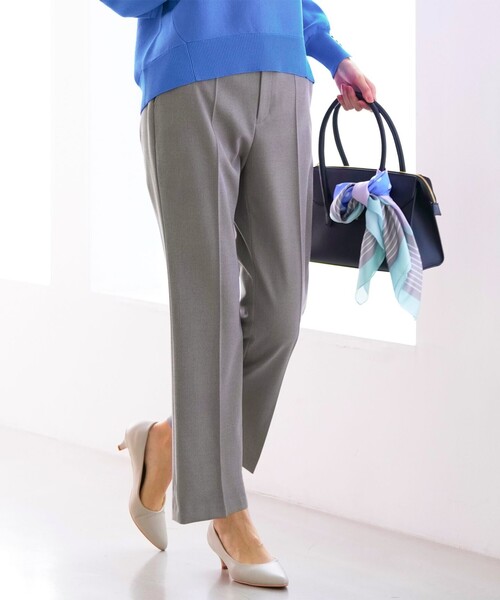 ANY SIS(エニィスィス)の「褒めらレディストレッチ セミフレア テーパードパンツ(その他パンツ・レディース・ネイビー系/ライトグリーン系9/ライトグレー系6/ベージュ系6/ネイビー系6・X-SMALL)」の2枚目の写真