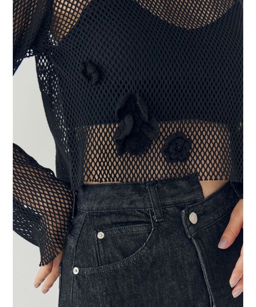 Ungrid(アングリッド)の「モチーフデザインメッシュロングスリーブTee(Tシャツ/カットソー・レディース・ブラック/アイボリー・FREE)」の5枚目の写真