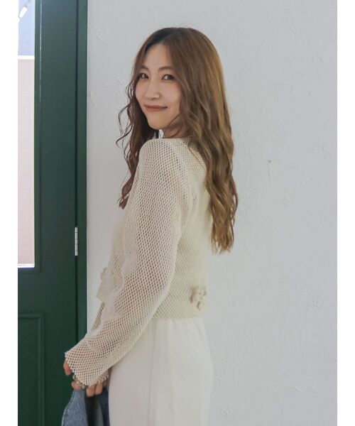 Ungrid(アングリッド)の「モチーフデザインメッシュロングスリーブTee(Tシャツ/カットソー・レディース・ブラック/アイボリー・FREE)」の10枚目の写真