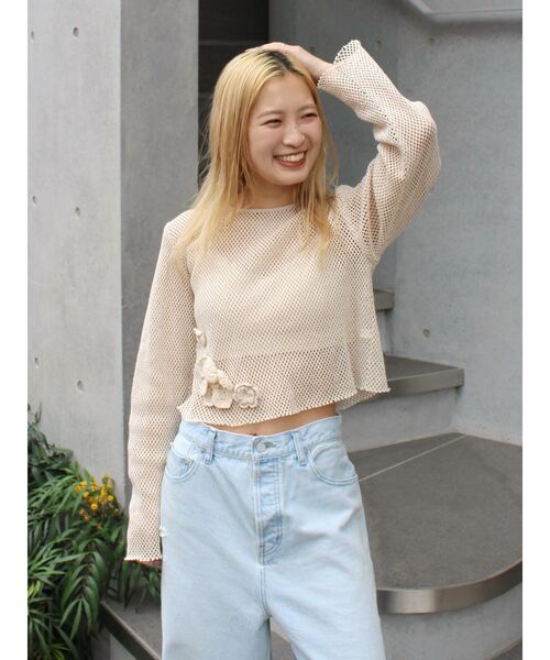 Ungrid(アングリッド)の「モチーフデザインメッシュロングスリーブTee(Tシャツ/カットソー・レディース・ブラック/アイボリー・FREE)」の17枚目の写真