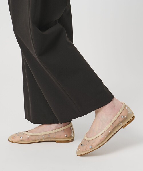 UNITED ARROWS(ユナイテッドアローズ)の「チュール ビジュー バレエシューズ(バレエシューズ・レディース・ブラック/ベージュ・38/37h/37/36h/36/35h/35)」の3枚目の写真