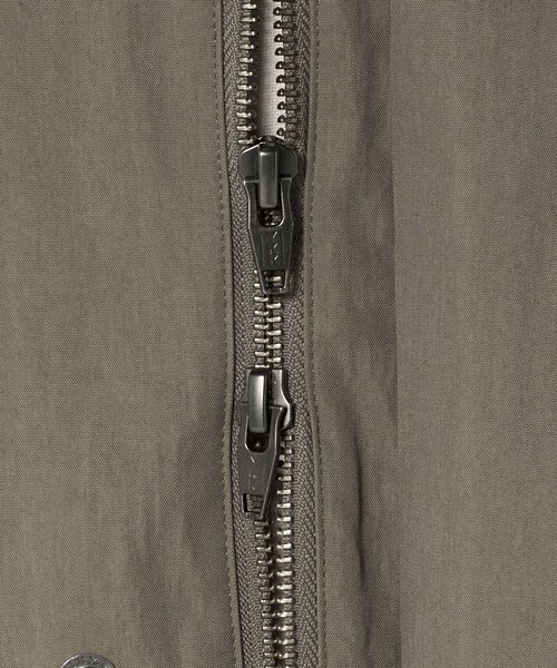 LOEFF(ロエフ)の「<LOEFF> オックス フィールド ジャケット UNISEX(その他アウター・レディース・ブラック/モカ・1/2/0)」の3枚目の写真