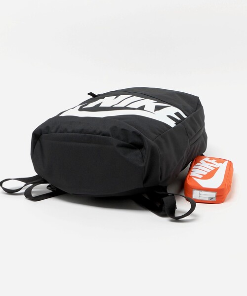 NIKE（ナイキ）の「＜NIKE＞エレメンタル バックパック  (20L)  / キッズ（バックパック/リュック・キッズ・ブラック・FREE）」の6枚目の写真