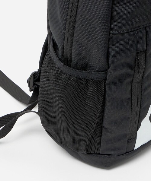 NIKE（ナイキ）の「＜NIKE＞エレメンタル バックパック  (20L)  / キッズ（バックパック/リュック・キッズ・ブラック・FREE）」の8枚目の写真