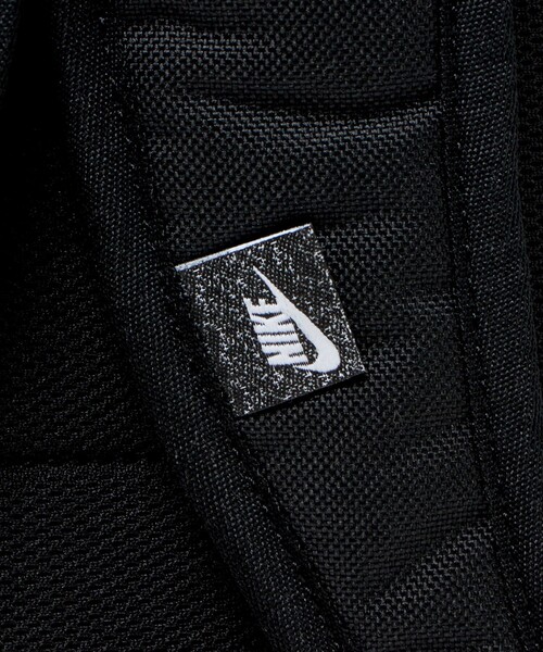 NIKE（ナイキ）の「＜NIKE＞エレメンタル バックパック  (20L)  / キッズ（バックパック/リュック・キッズ・ブラック・FREE）」の11枚目の写真