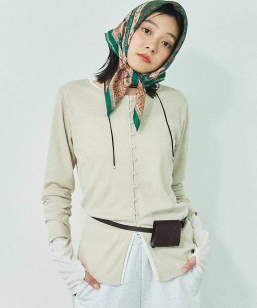 MIRROR STOKE(ミラーストーク)の「【ZOZO限定】BICOLOR LAYERED LONG T-SHIRTS/バイカラーレイヤードロングティーシャツ(Tシャツ/カットソー・レディース・ベージュ/ピンク/チャコールグレー・MEDIUM)」の6枚目の写真