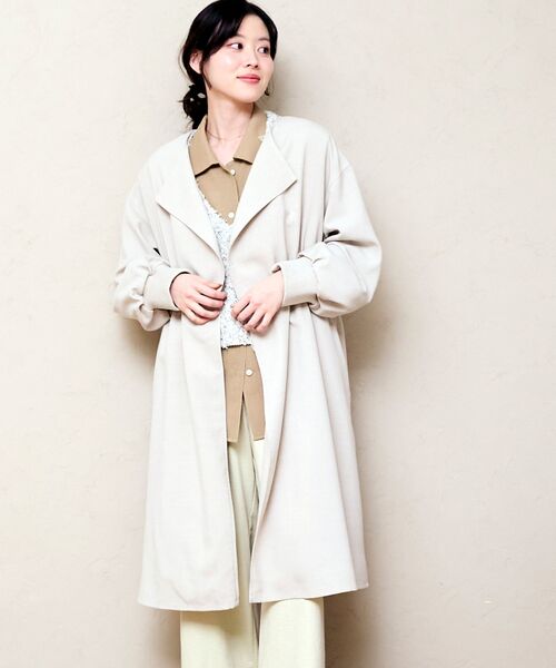 le.coeur blanc（ルクールブラン）の「タンブラーオックスノーカラーコート（ノーカラーコート・レディース・グレイッシュベージュ・38）」の6枚目の写真