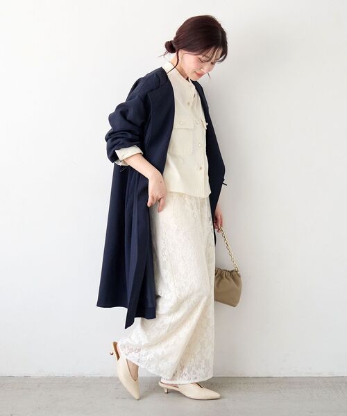 le.coeur blanc（ルクールブラン）の「タンブラーオックスノーカラーコート（ノーカラーコート・レディース・グレイッシュベージュ/サックスブルー/ネイビー・38）」の18枚目の写真