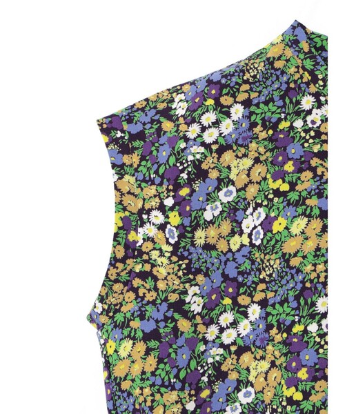 mizuiroind(ミズイロインド)の「mizuiro ind フラワープリントフレンチスリーブプルオーバー(Tシャツ/カットソー・レディース・ブラック/ネイビー・FREE)」の14枚目の写真