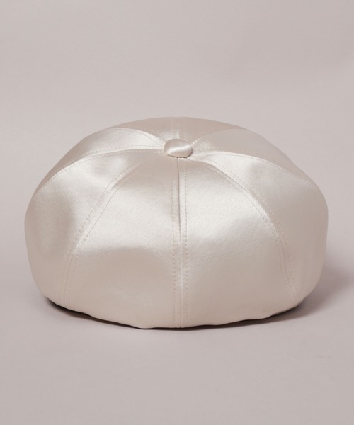 CA4LA(カシラ)の「THE MET VINTAGE LOGO CASQUETTE(キャスケット・レディース・ライトベージュ/ブラック・ONESIZE)」の9枚目の写真