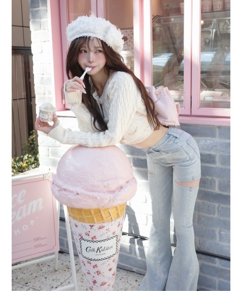 Darich（ダーリッチ）の「ドロップビジューフレアデニムパンツ（デニムパンツ・レディース・インディゴブルー/ホワイト/ライトブルー・M/S/XS）」の6枚目の写真