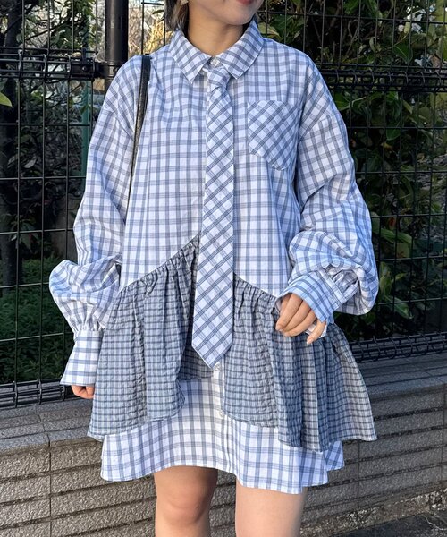 CIAOPANIC(チャオパニック)の「ネクタイ付きティアードチュニックシャツワンピース(シャツ/ブラウス・レディース・ブルー/サックスブルー/イエロー/グリーン/ホワイト/ピンク/ベージュ・ONE SIZE)」の10枚目の写真