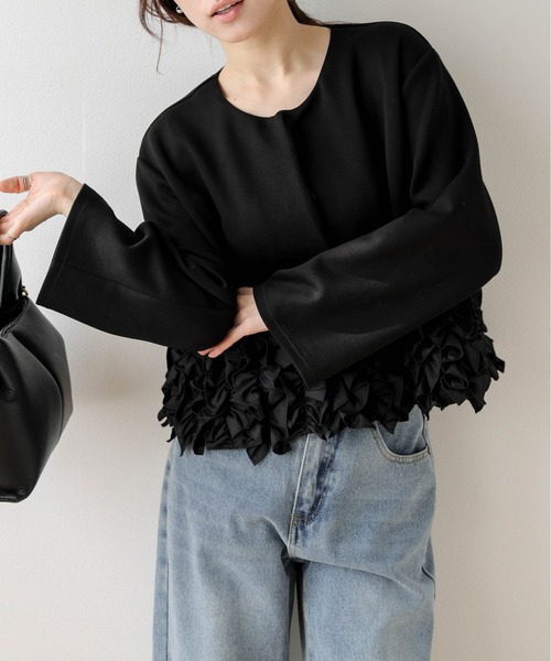 AMELY(エミリー)の「フリルヘム ノーカラージャケット(ノーカラージャケット・レディース・ブラック/グレー/ベージュ・フリー)」の8枚目の写真