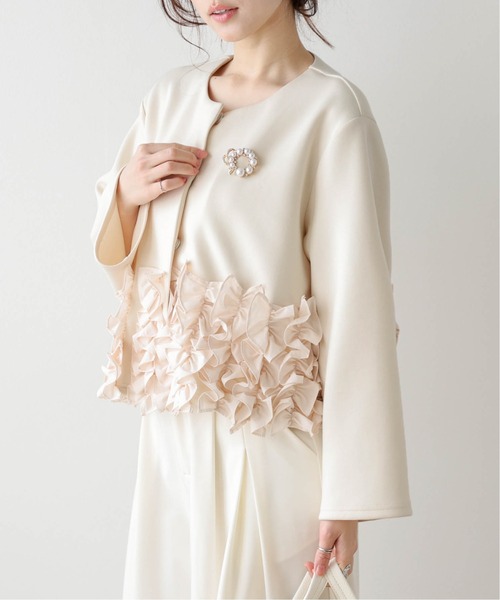 AMELY(エミリー)の「フリルヘム ノーカラージャケット(ノーカラージャケット・レディース・ブラック/グレー/ベージュ・フリー)」の18枚目の写真