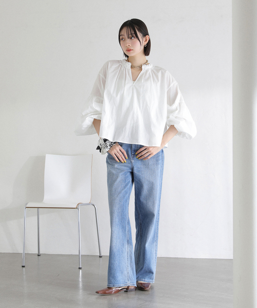 La TOTALITE（ラトータリテ）の「【洗える】袖バルーンブラウス（シャツ/ブラウス・レディース・スカイブルー/ホワイト・FREE）」の4枚目の写真