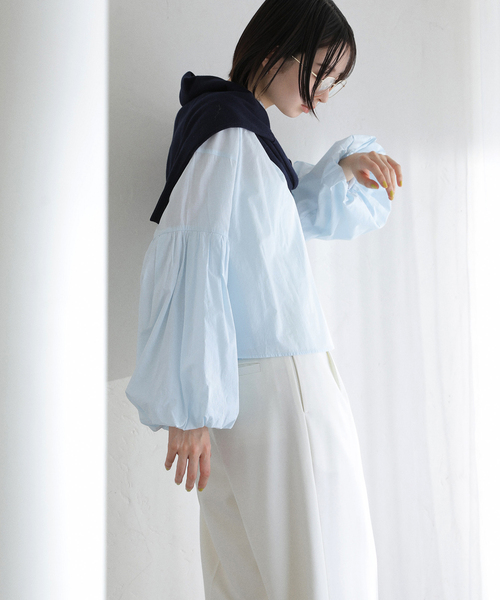 La TOTALITE（ラトータリテ）の「【洗える】袖バルーンブラウス（シャツ/ブラウス・レディース・スカイブルー/ホワイト・FREE）」の16枚目の写真