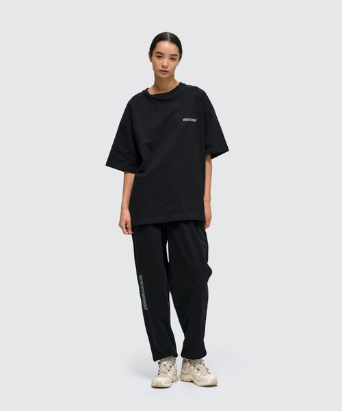 WILD THINGS(ワイルドシングス)の「トレーニングスウェット S/S クルー│TRAINING SWEAT S/S CREW(Tシャツ/カットソー・メンズ・グレー/グリーン系その他/ブラック・M/XL/L/S)」の2枚目の写真