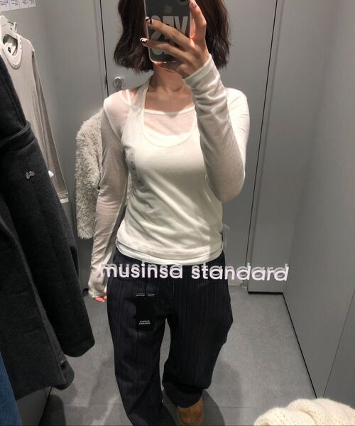 MUSINSA STANDARD WOMAN（ムシンサスタンダードウーマン）の「ウィメンズウールテンセルホルターレイヤード長袖Tシャツ[アイボリー]（Tシャツ/カットソー・レディース・その他・X-SMALL/SMALL/MEDIUM/LARGE）」の2枚目の写真