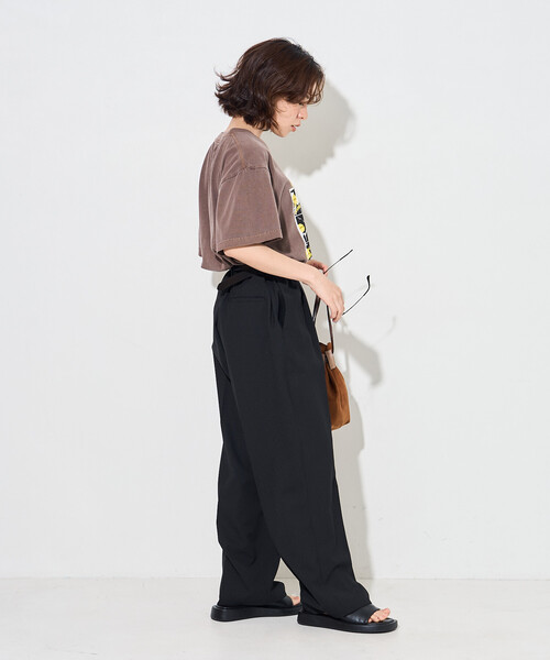 FREAK'S STORE(フリークスストア)の「接触冷感/UVカット LINEN TOUCH タック イージーパンツ/リネンタッチ(スラックス・レディース・グレー/ブラック/ベージュ/ネイビー・MEDIUM/SMALL)」の16枚目の写真