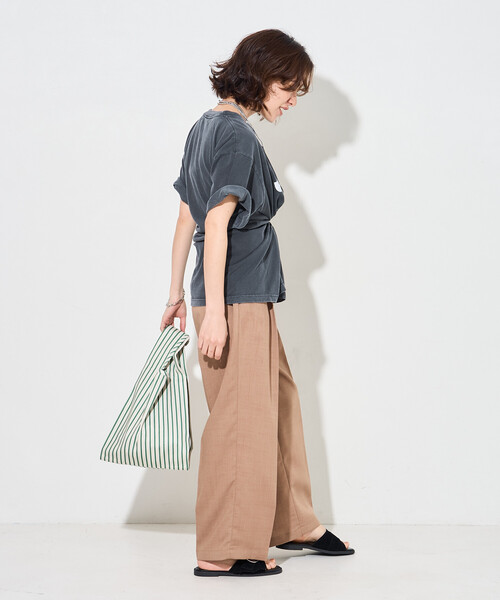 FREAK'S STORE(フリークスストア)の「接触冷感/UVカット LINEN TOUCH タック イージーパンツ/リネンタッチ(スラックス・レディース・グレー/ブラック/ベージュ/ネイビー・MEDIUM/SMALL)」の22枚目の写真