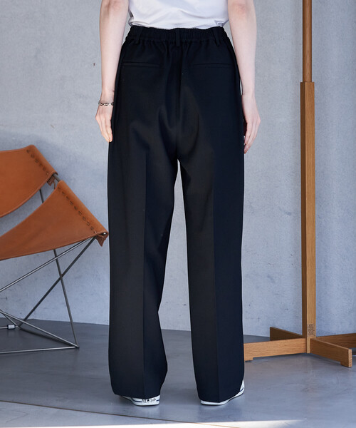 FREAK'S STORE(フリークスストア)の「接触冷感/UVカット LINEN TOUCH タック イージーパンツ/リネンタッチ(スラックス・レディース・グレー/ブラック/ベージュ/ネイビー・MEDIUM/SMALL)」の16枚目の写真
