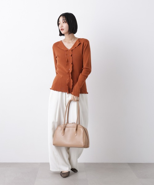 NANO universe(ナノユニバース)の「横型ボストンバッグ(ボストンバッグ・レディース・ブラック/ベージュ・F)」の4枚目の写真