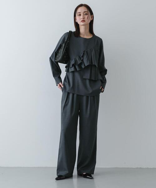 SENSE OF PLACE by URBAN RESEARCH（センスオブプレイスバイアーバンリサーチ）の「フリルトップパンツセットアップ（スラックス・レディース・ベージュ/ブラック/チャコールグレー・SMALL/MEDIUM）」の20枚目の写真