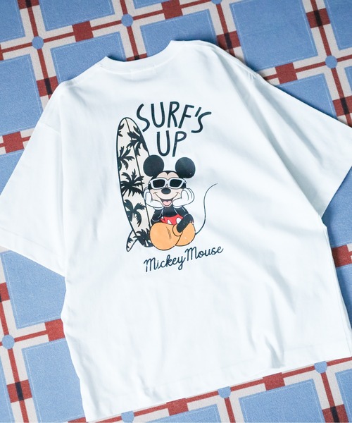 ATELANE(アテレーン)の「Disney ミッキーマウス プリントBIGTEE ミッキーマウス/ミニーマウス/ドナルド/プルート 半袖(Tシャツ/カットソー・メンズ・ブラック系1/ブラック系3/ホワイト系3/ホワイト系5/グリーン/ピンク/グレー/ベージュ/ホワイト系1/カーキ/ホワイト系2/サックスブルー/ブラック系5/ブラック系2/ブラック系4/ホワイト/ホワイト系4/イエロー・M/L)」の3枚目の写真