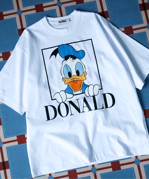 ATELANE(アテレーン)の「Disney ミッキーマウス プリントBIGTEE ミッキーマウス/ミニーマウス/ドナルド/プルート 半袖(Tシャツ/カットソー・メンズ・ブラック系1/ブラック系3/ホワイト系3/ホワイト系5/グリーン/ピンク/グレー/ベージュ/ホワイト系1/カーキ/ホワイト系2/サックスブルー/ブラック系5/ブラック系2/ブラック系4/ホワイト/ホワイト系4/イエロー・M/L)」の6枚目の写真