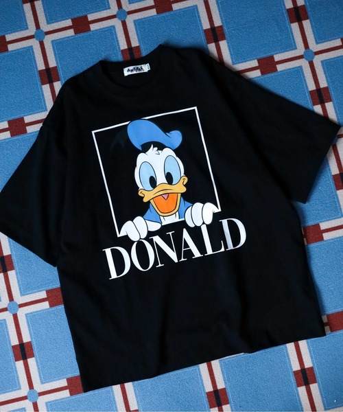 ATELANE(アテレーン)の「Disney ミッキーマウス プリントBIGTEE ミッキーマウス/ミニーマウス/ドナルド/プルート 半袖(Tシャツ/カットソー・メンズ・ブラック系1/ブラック系3/ホワイト系3/ホワイト系5/グリーン/ピンク/グレー/ベージュ/ホワイト系1/カーキ/ホワイト系2/サックスブルー/ブラック系5/ブラック系2/ブラック系4/ホワイト/ホワイト系4/イエロー・M/L)」の11枚目の写真